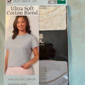 32 Degrees Soft T shirt pack (3) XL NWB